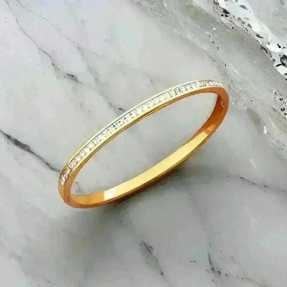 Golden Inlaid Zircon Rhinestones Bangle - Picture 1 of 8